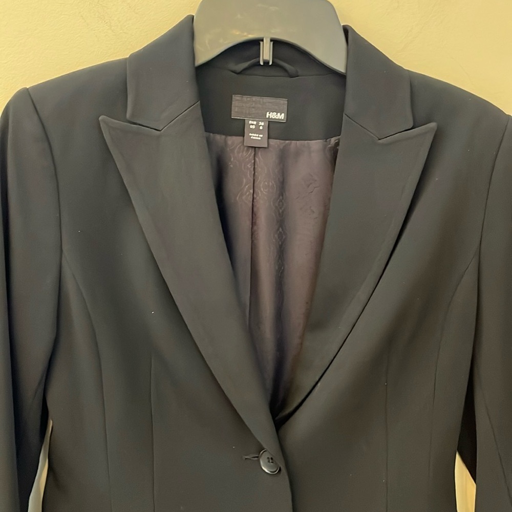 Blazer Size 6 Black Lined Button Closure Pleats Classic Casual Style Pockets - Picture 2 of 14